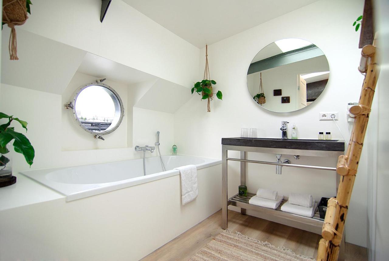 Eco Houseboat Hotell Amsterdam Eksteriør bilde