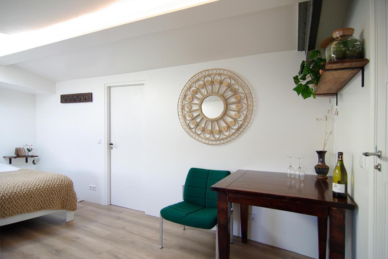 Eco Houseboat Hotell Amsterdam Eksteriør bilde